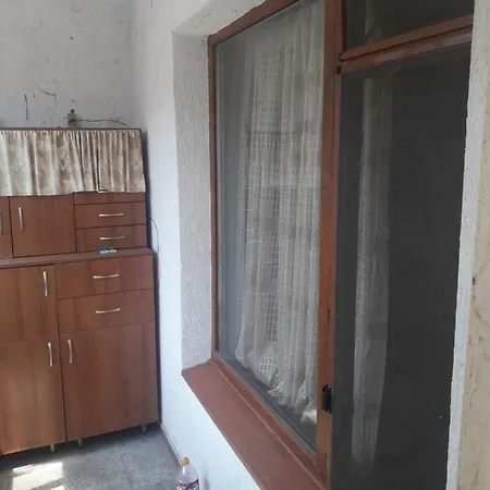 Apartment Апартамент За Нощувки В Удобство---- В Центъра На Бургас Зад Новата Поща